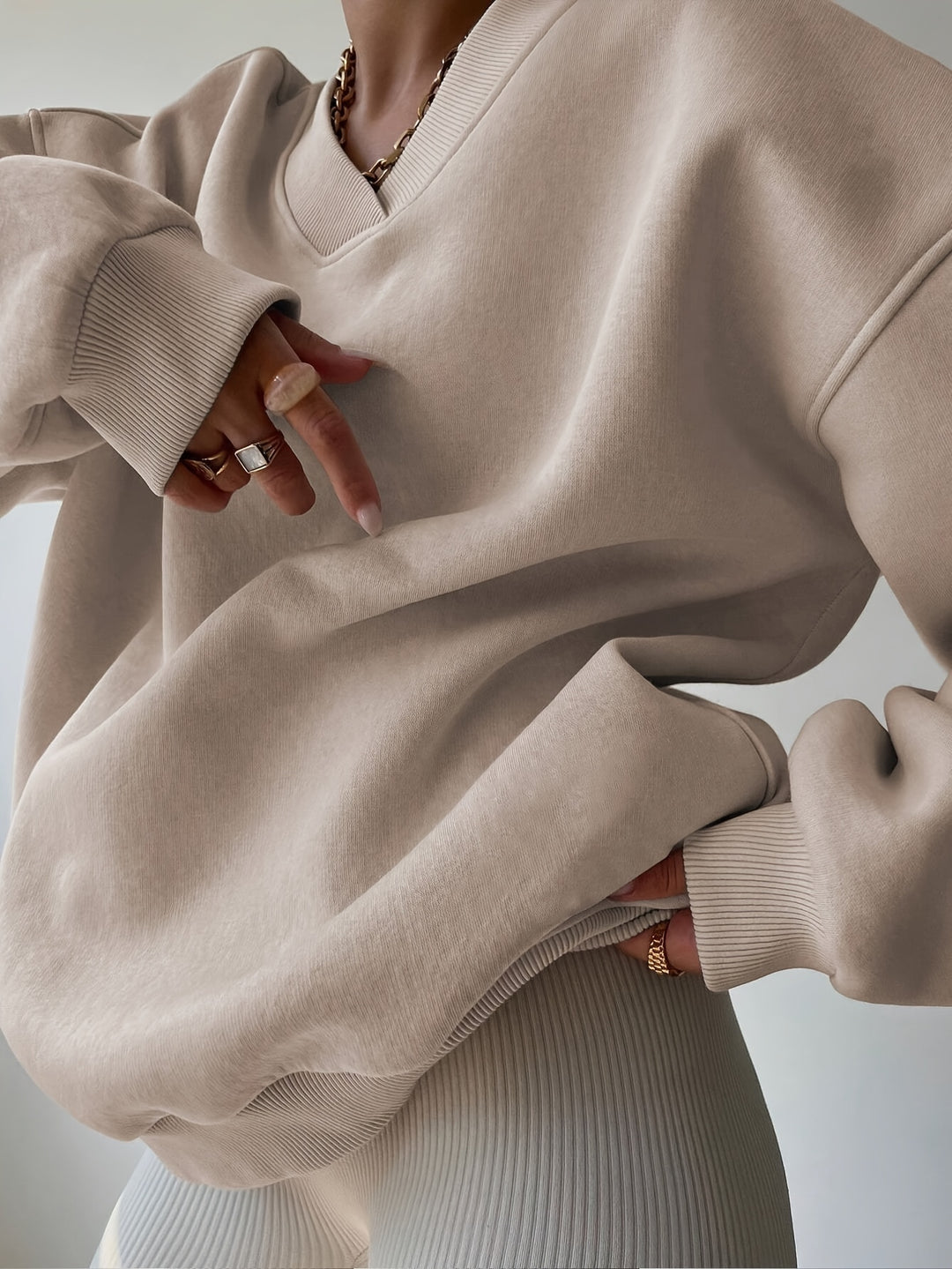 Freya | Relaxed V-Neck Jumper