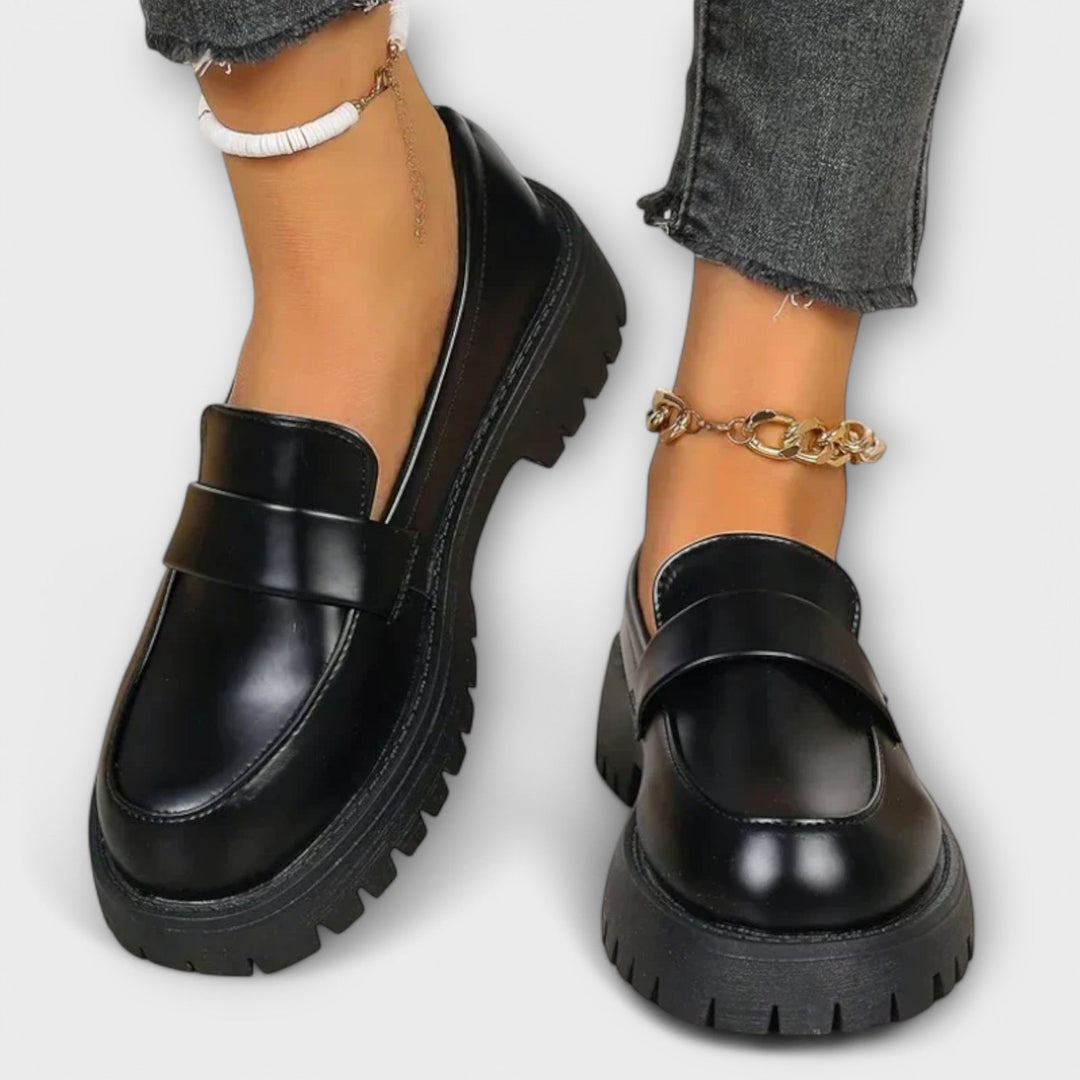 Pia | Women's Comfort Loafers