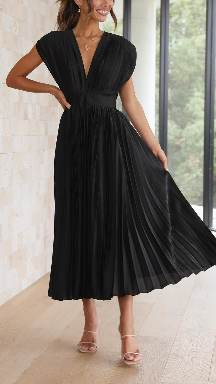 Maria | Women's Pleated V-Neck Maxi Dress
