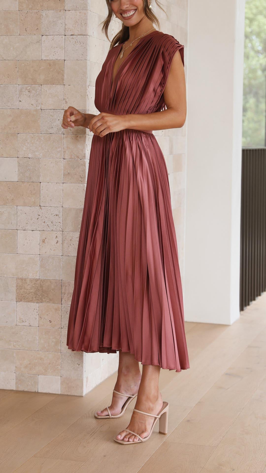 Maria | Women's Pleated V-Neck Maxi Dress