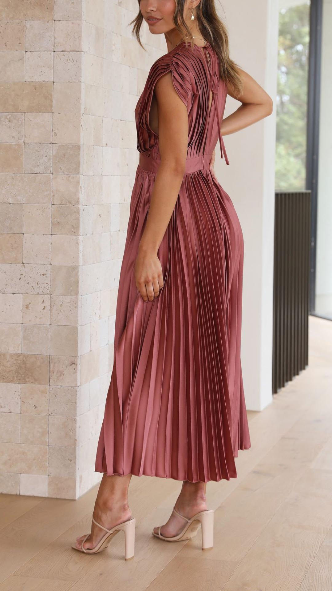 Maria | Women's Pleated V-Neck Maxi Dress