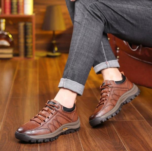 Callan | Classic Supportive Walking Shoes
