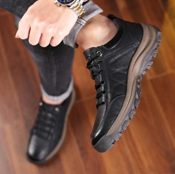 Callan | Classic Supportive Walking Shoes