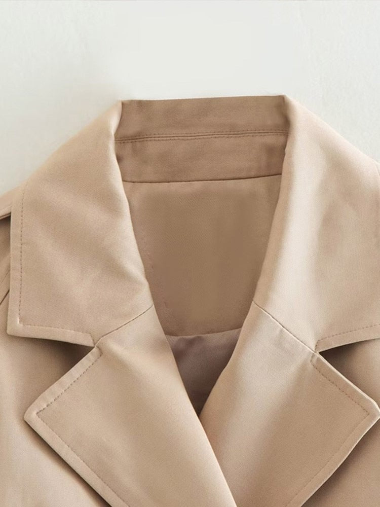 Margot | Women's Cropped Double-Breasted Trench Coat