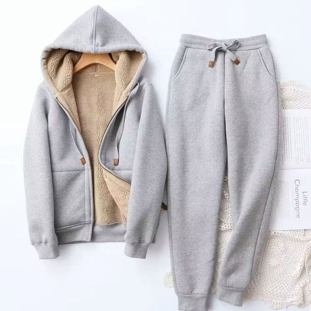 Cava | Women's Fleece-Lined Relaxed Winter Hoodie Jogger Set